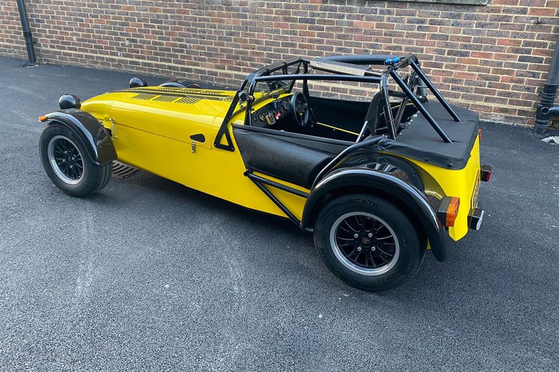 2020-caterham-academy-16-125bhp