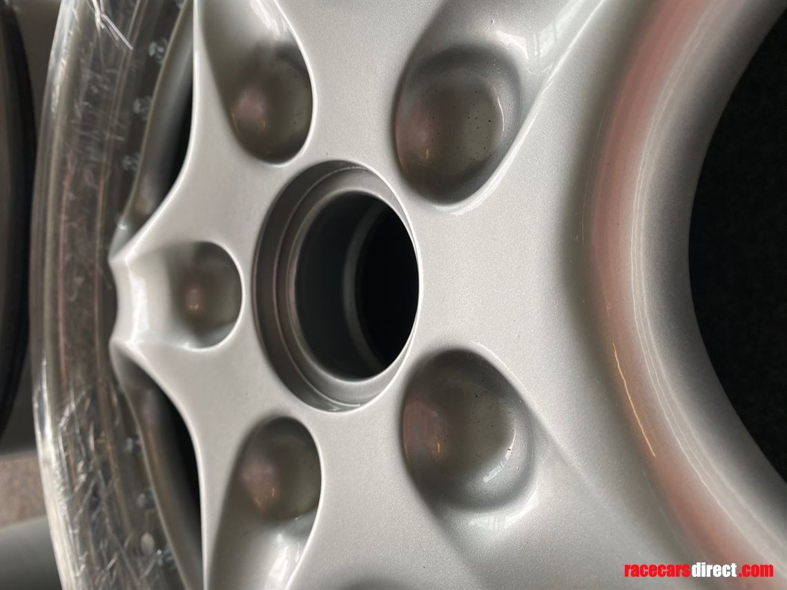 porsche-993-cup-38-speedline-center-lock-whee