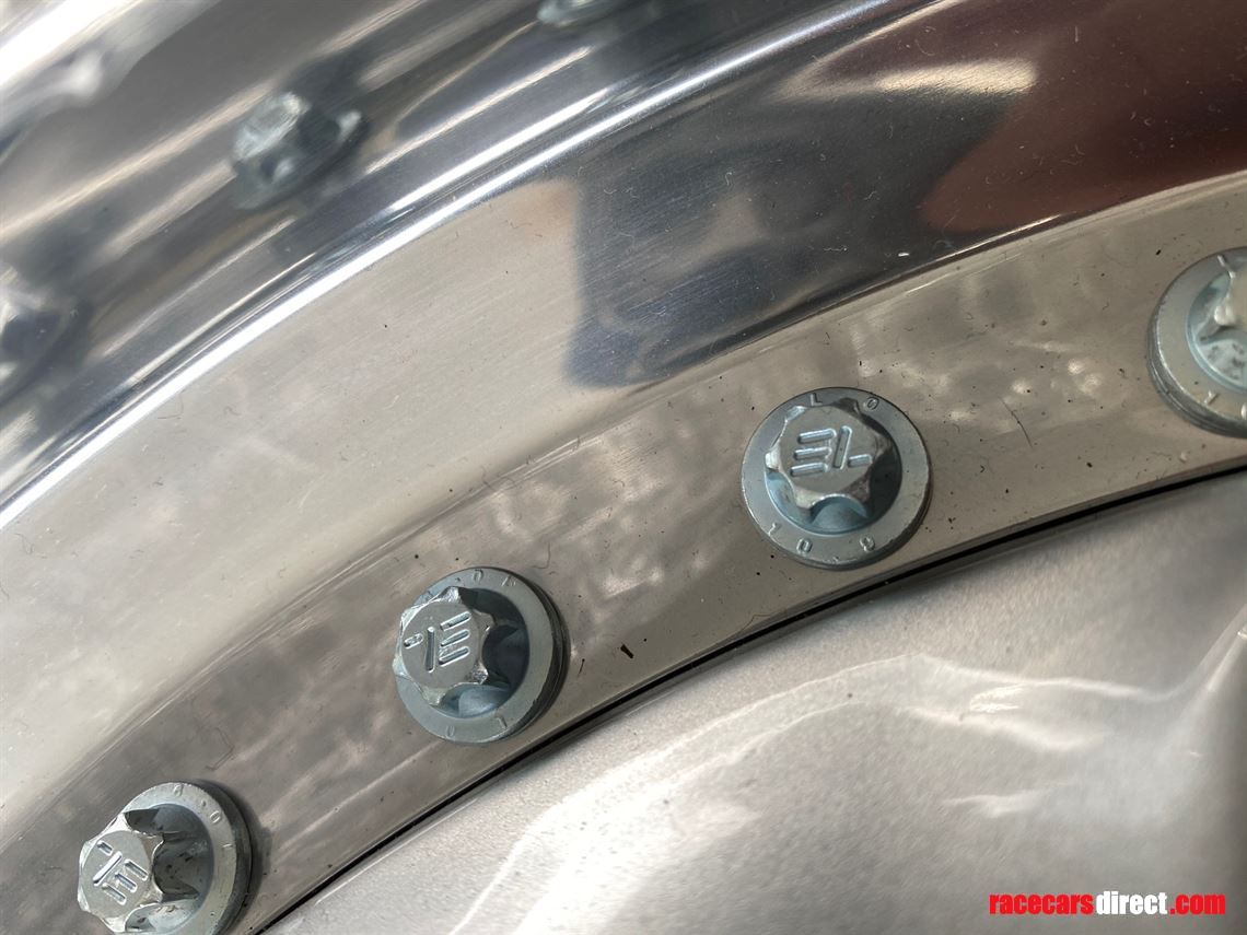 porsche-993-cup-38-speedline-center-lock-whee