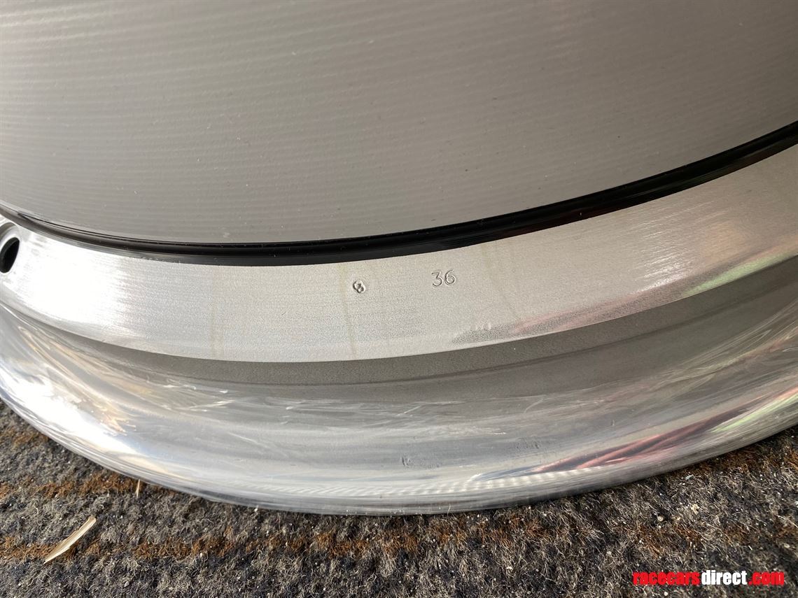 porsche-993-cup-38-speedline-center-lock-whee