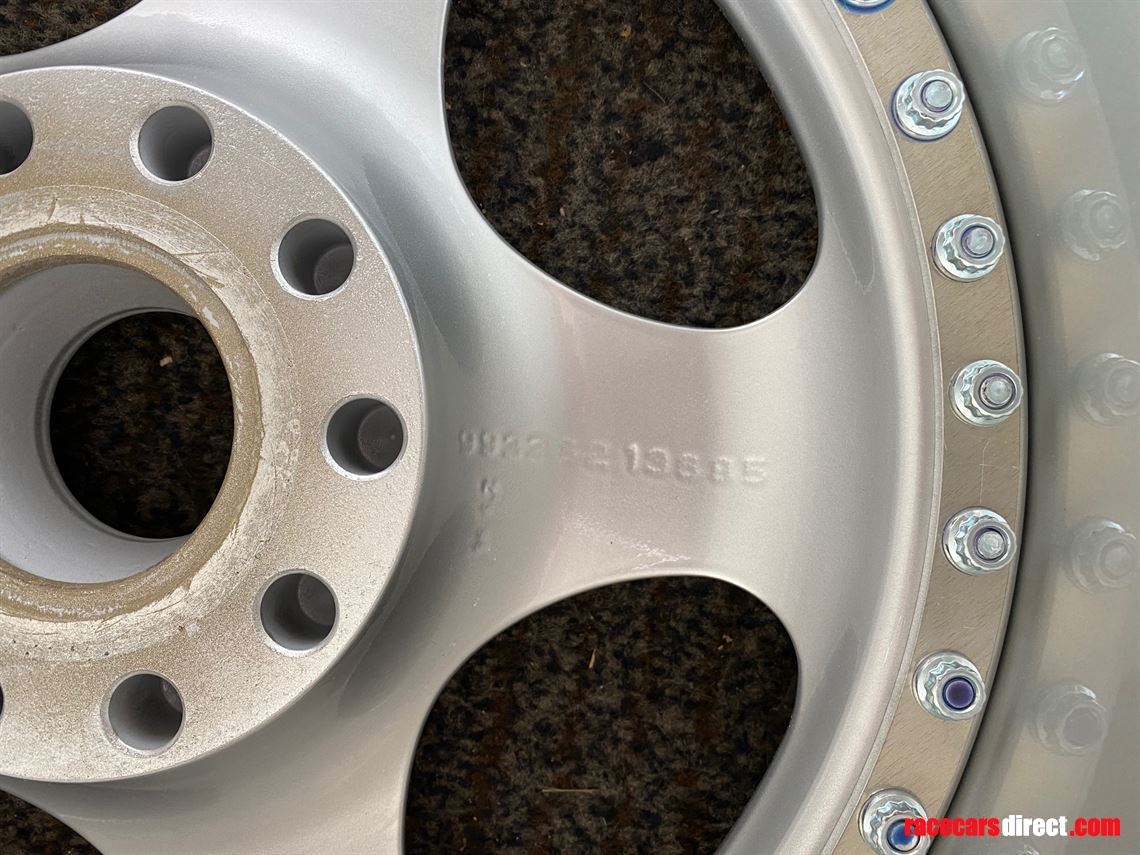 porsche-993-cup-38-speedline-center-lock-whee