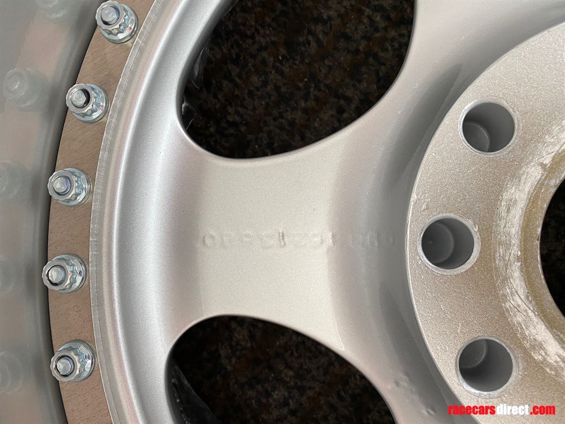 porsche-993-cup-38-speedline-center-lock-whee