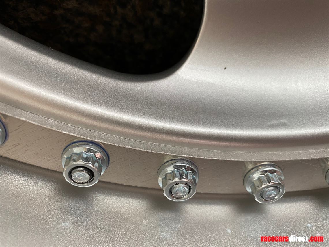 porsche-993-cup-38-speedline-center-lock-whee