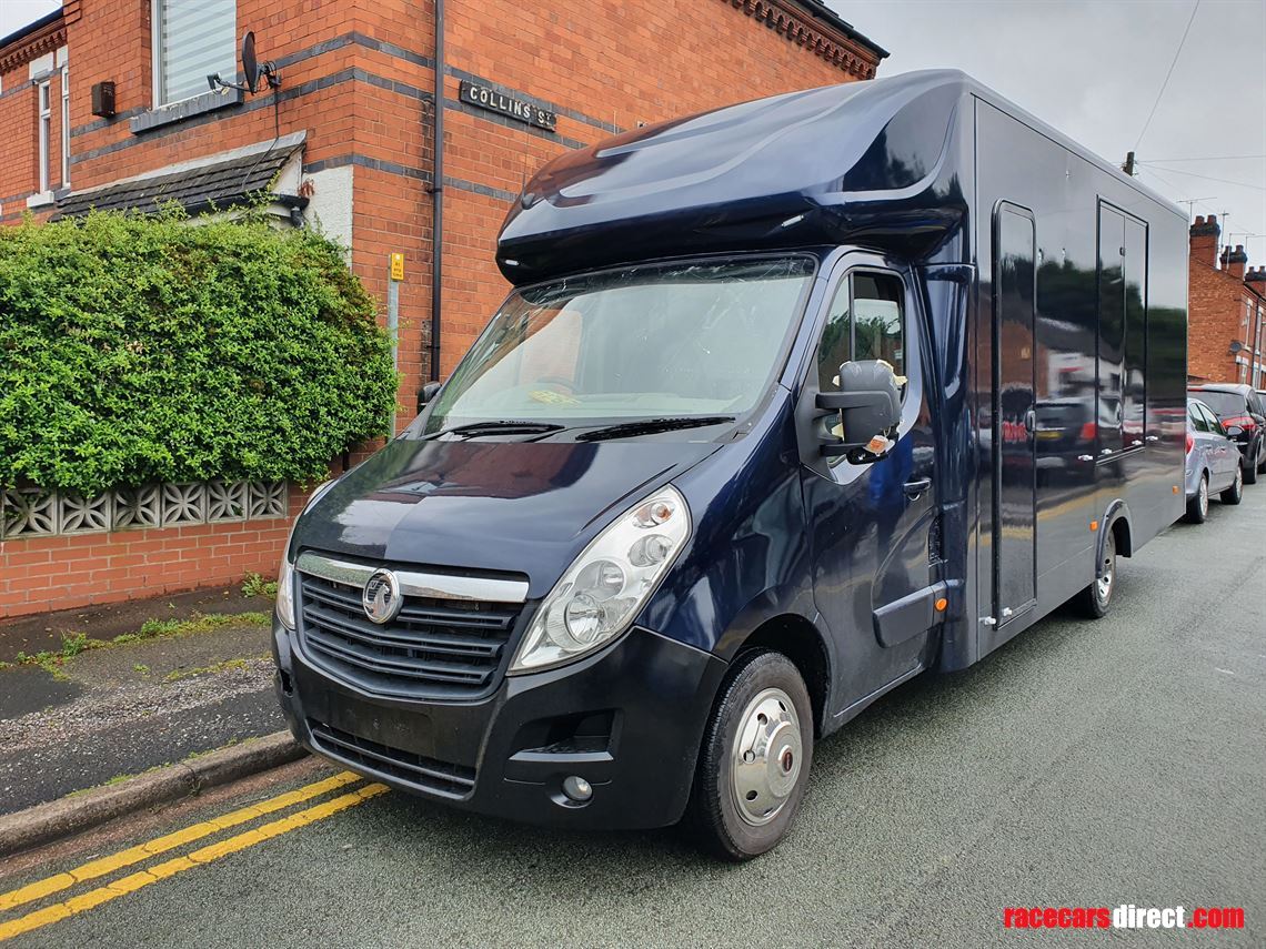 35-tonne-vauxhall-movano-race-truck