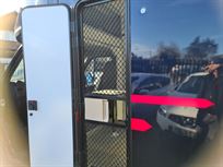 35-tonne-vauxhall-movano-race-truck