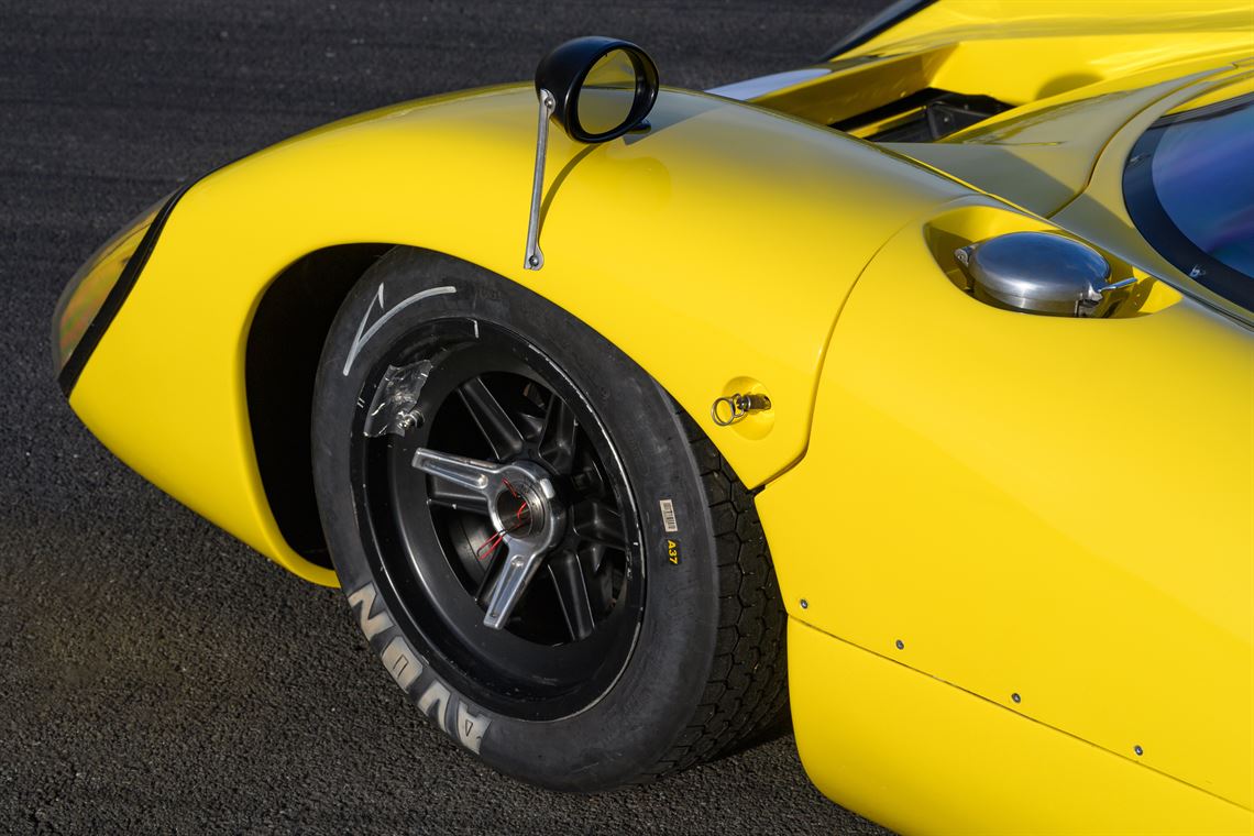 new-listing-lola-t70-mk-iii-b