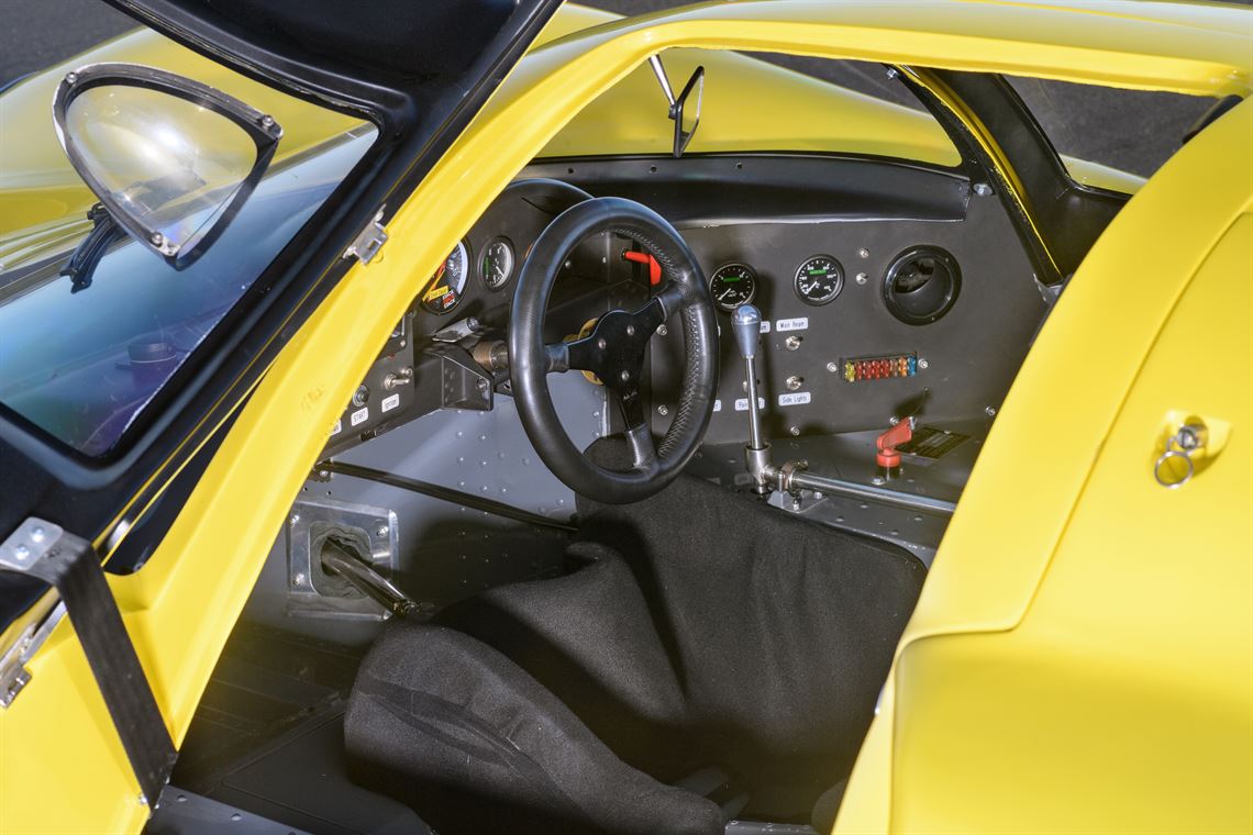 new-listing-lola-t70-mk-iii-b