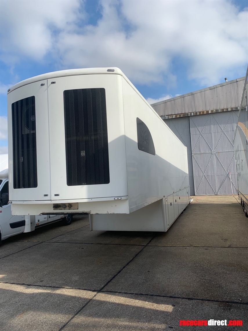 conestoga-race-transporter-ex-minardi-f1-team