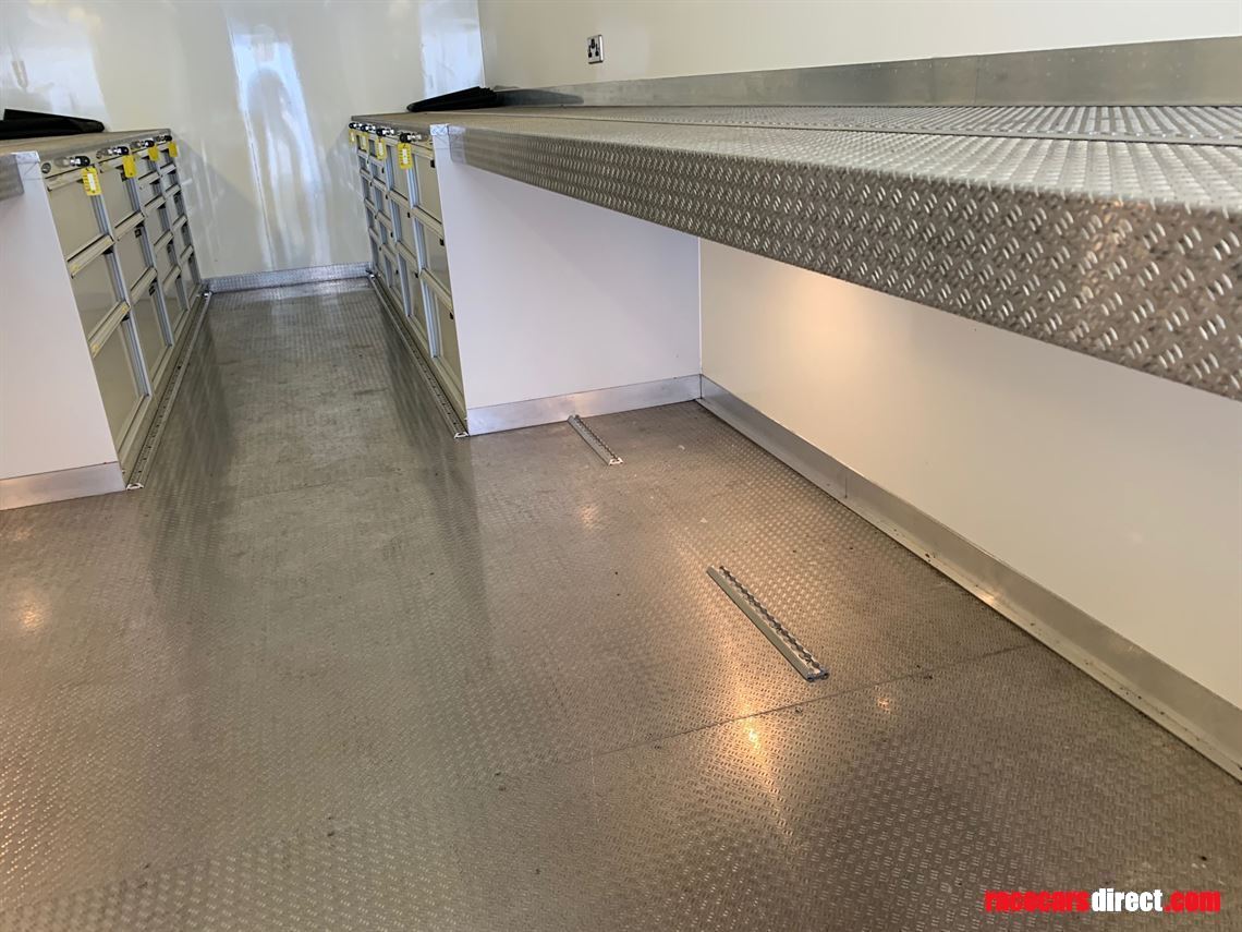 conestoga-race-transporter-ex-minardi-f1-team