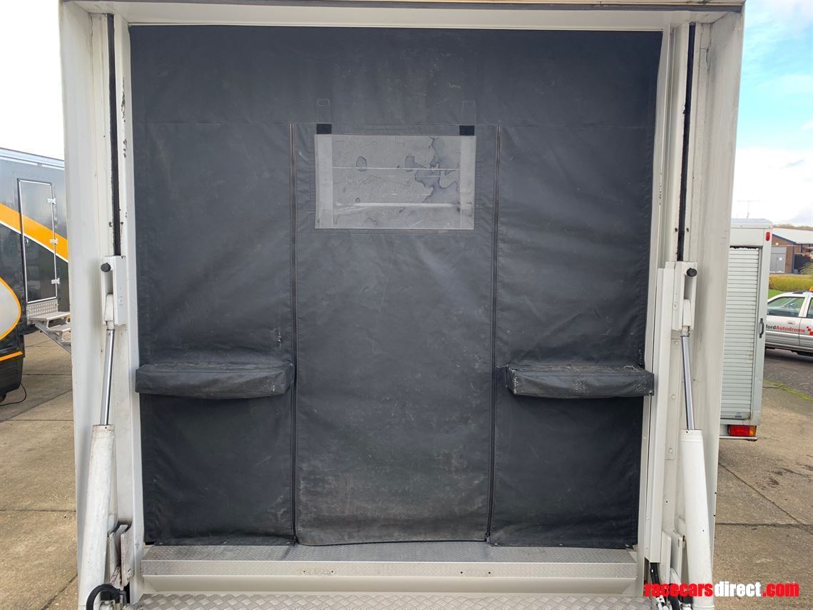 conestoga-race-transporter-ex-minardi-f1-team