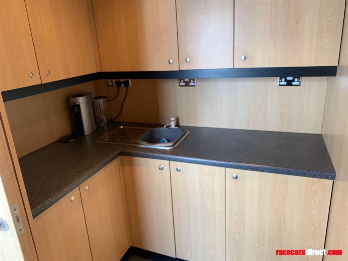 conestoga-race-transporter-ex-minardi-f1-team