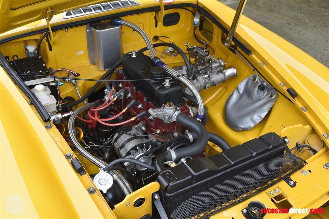 1978-mg-b-roadster-race-car