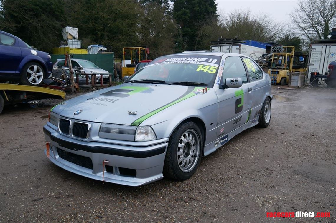 bmw-compact-race-car