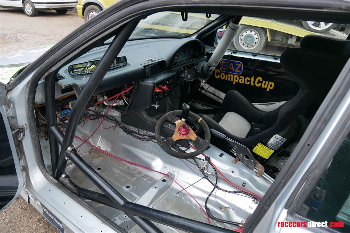 bmw-compact-race-car