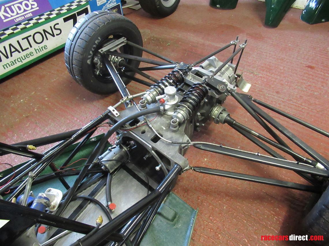 ray-gr09-formulaford-kent