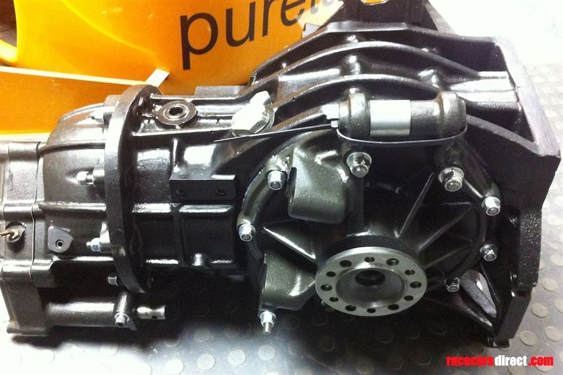 hewland-fg400-and-fga-gearboxes-for-sale