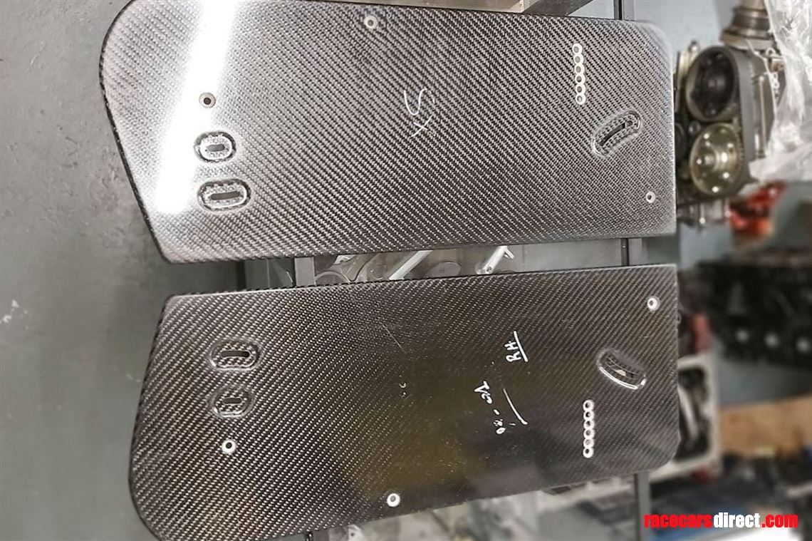 dallara-f39900-rear-wing-end-plates