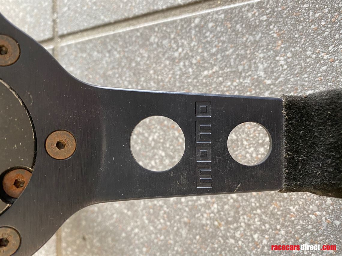 porsche-964-rsr-38l-steering-wheel