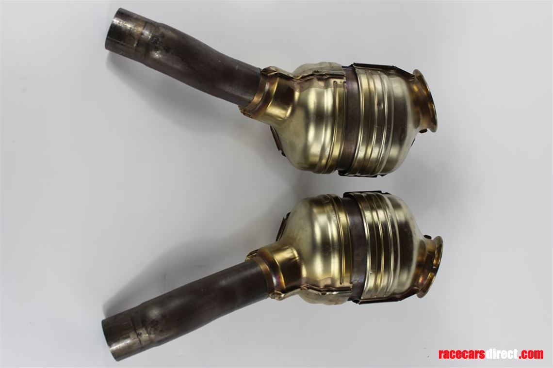 ferrari-458-catalyst-left-and-right