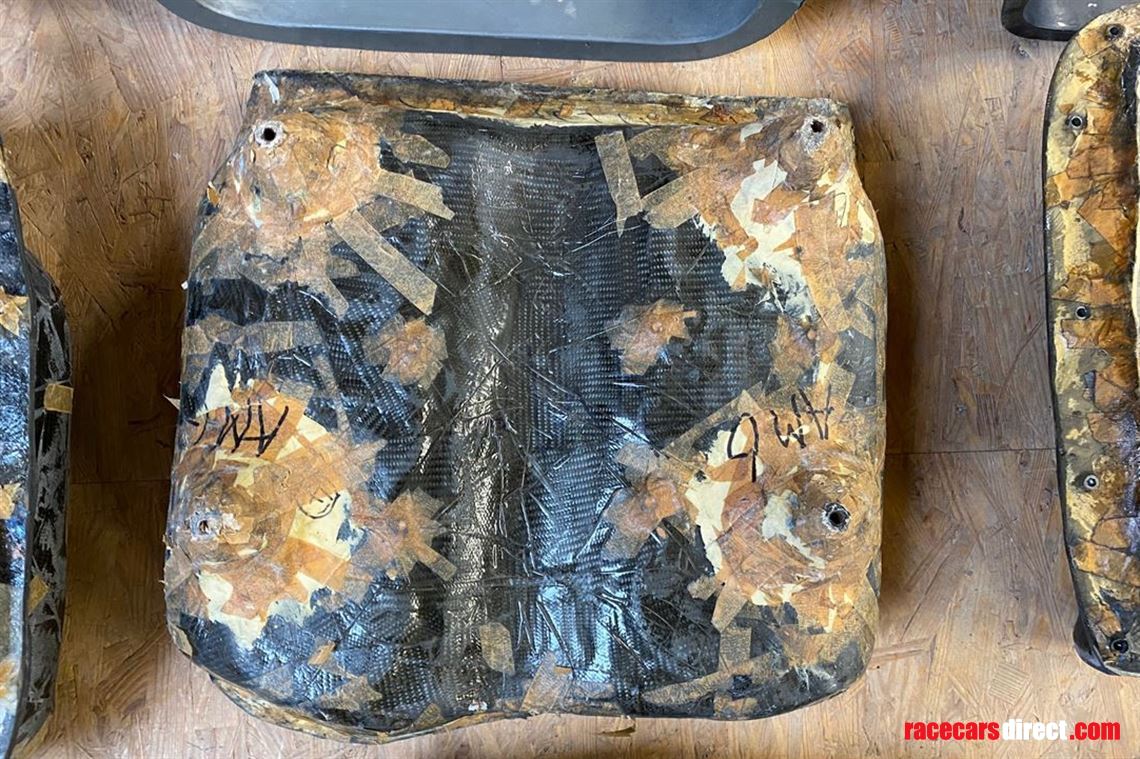 mercedes-benz-dtmitc-airbox-parts-and-molds