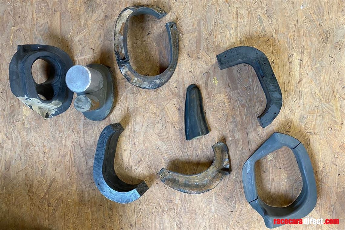 mercedes-benz-dtmitc-carbon-fiber-parts-and-m