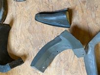 mercedes-benz-dtmitc-carbon-fiber-parts-and-m