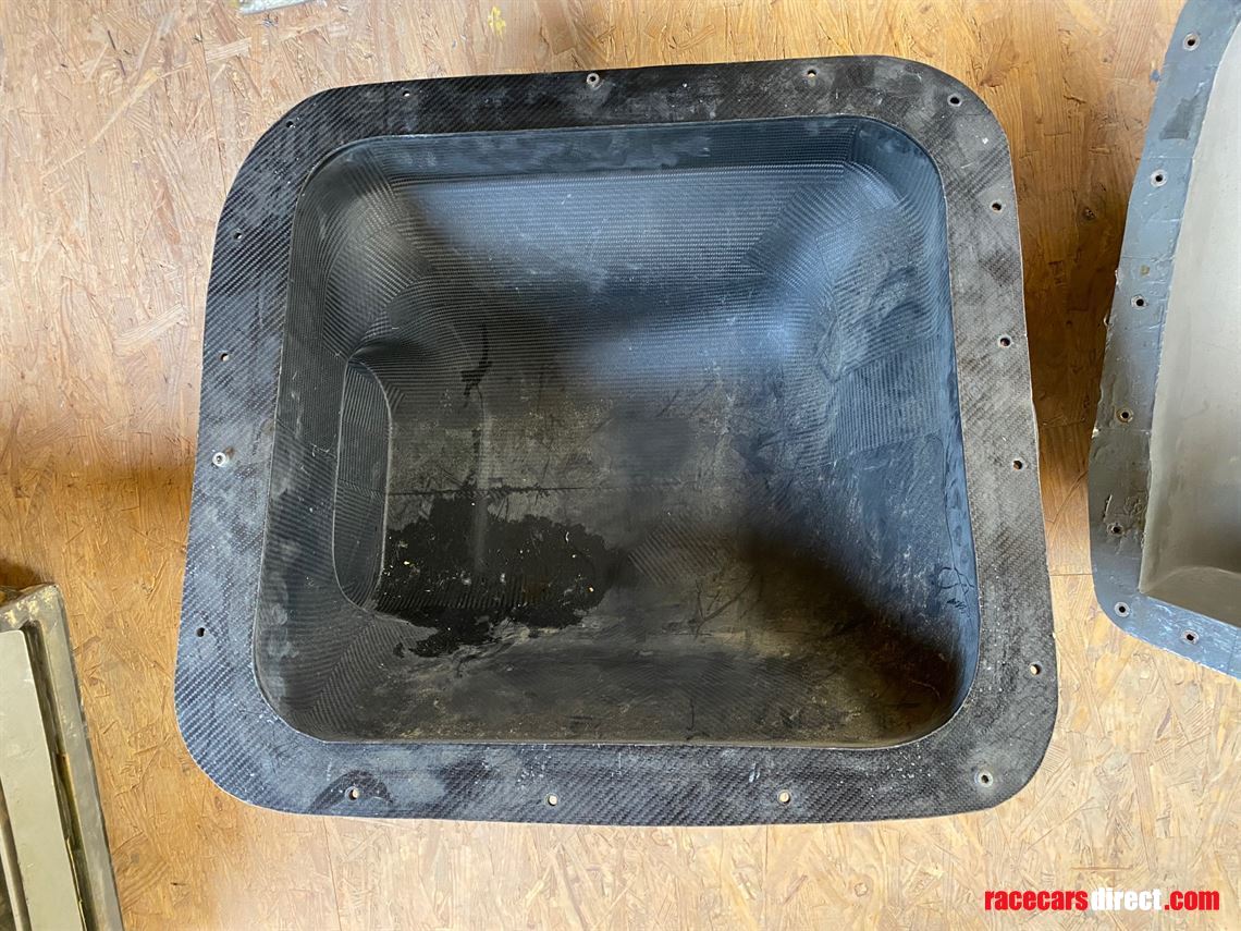 mercedes-benz-clk-lm-airbox-parts