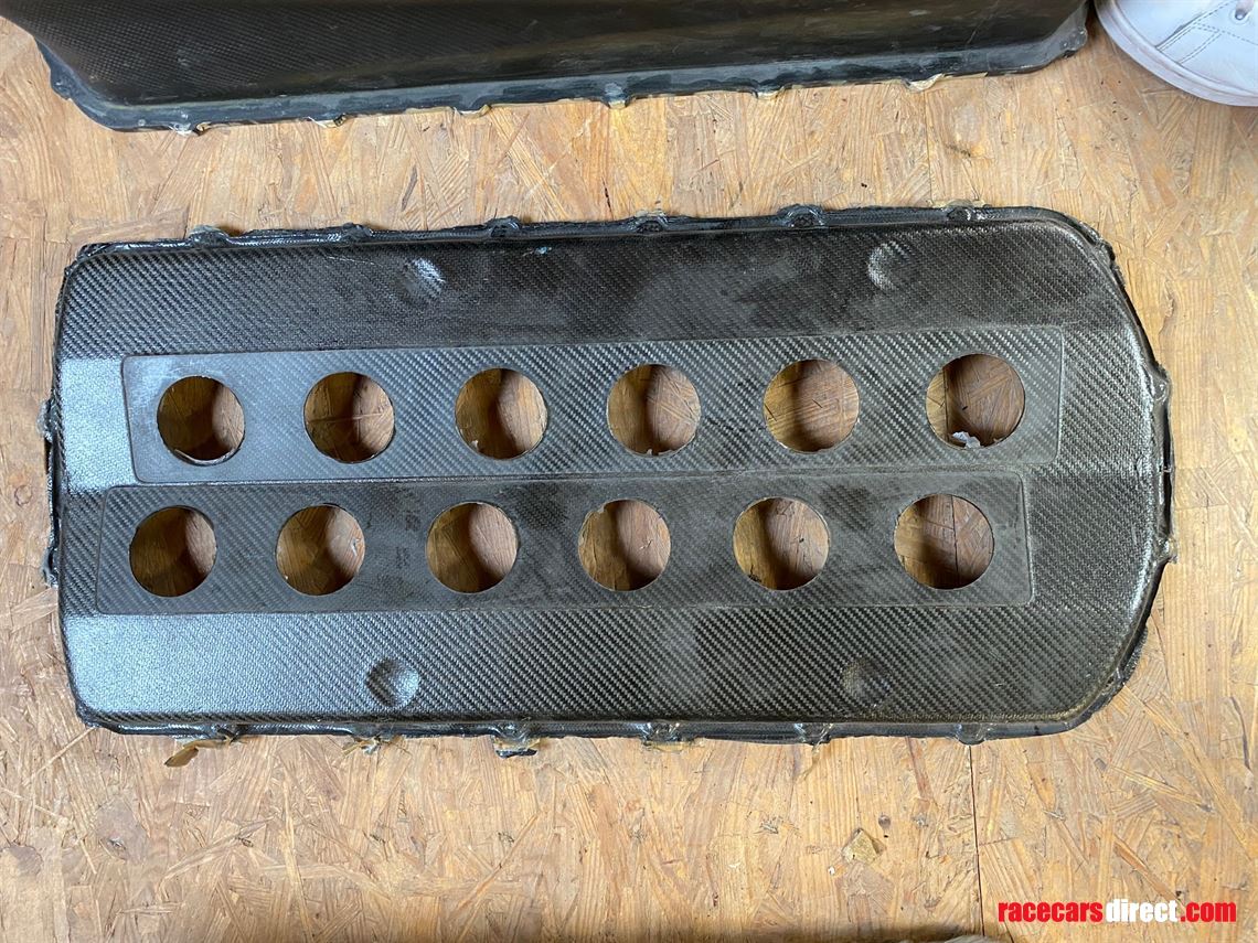 mercedes-benz-clk-gtr-airbox-parts