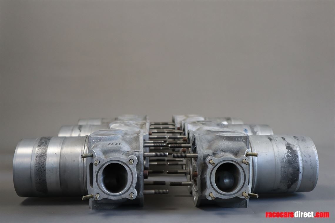 porsche-962-late-water-water-cylinder-heads