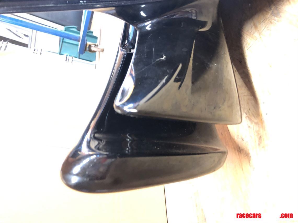 porsche-997-turbo-rear-wing