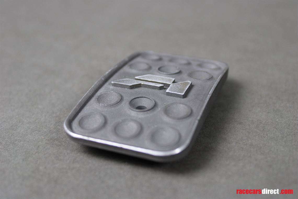 mclaren-f1-brake-pedal