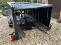 brian-james-clubman-hydraulic-tilt-bed-covere
