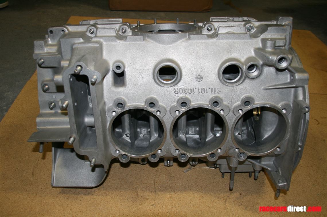 porsche-911-rsr-30-engine-case