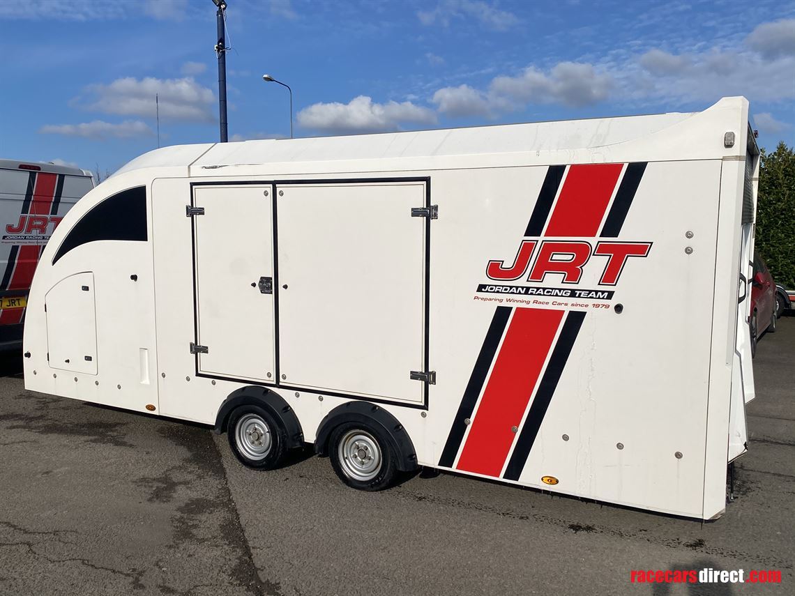 brian-james-race-transporter-5