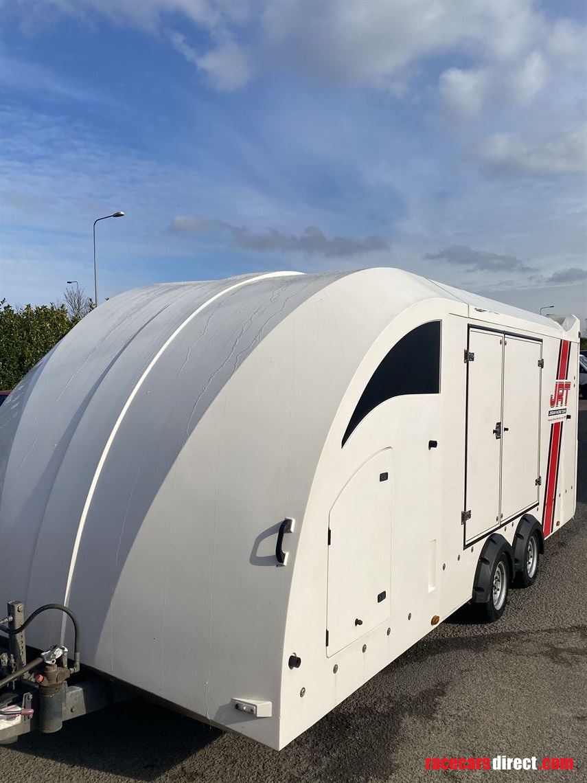 brian-james-race-transporter-5