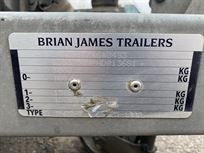 brian-james-race-transporter-5