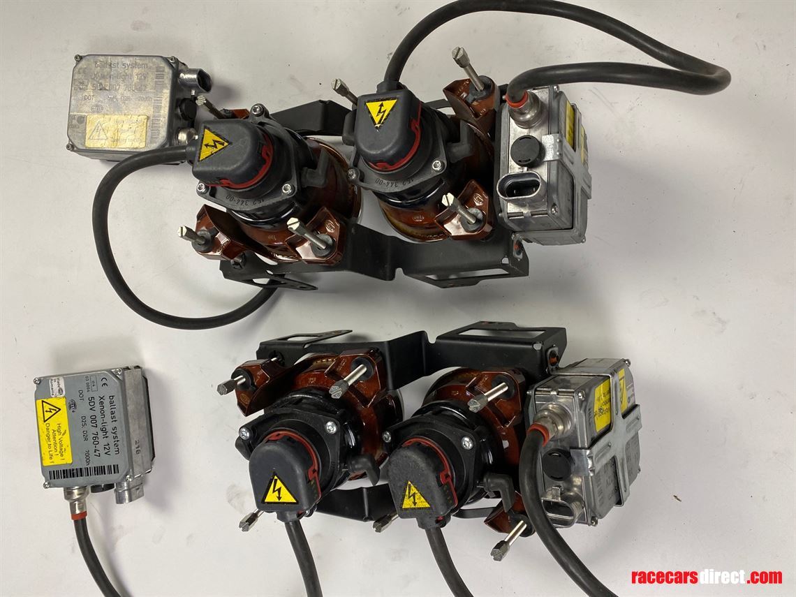 mercedes-benz-sls-gt3-endurance-lights