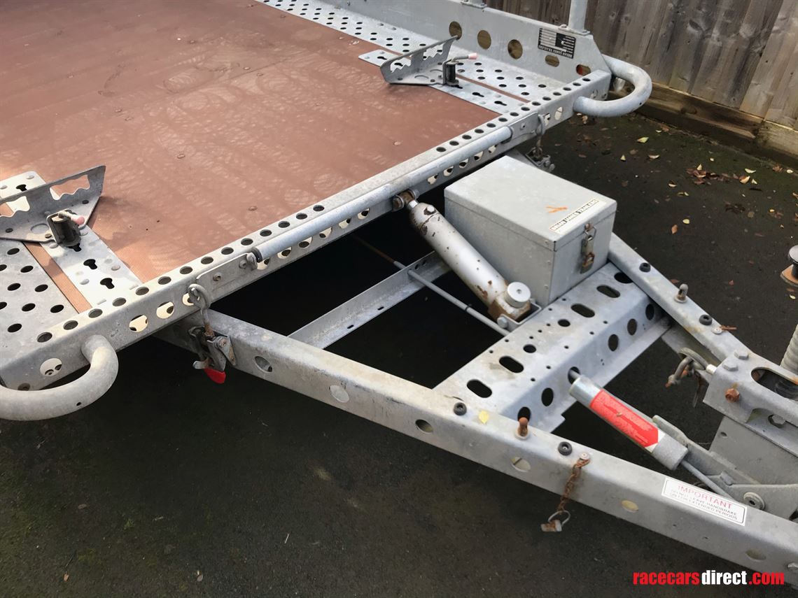 brian-james-twin-axle-trailer-deposit-taken