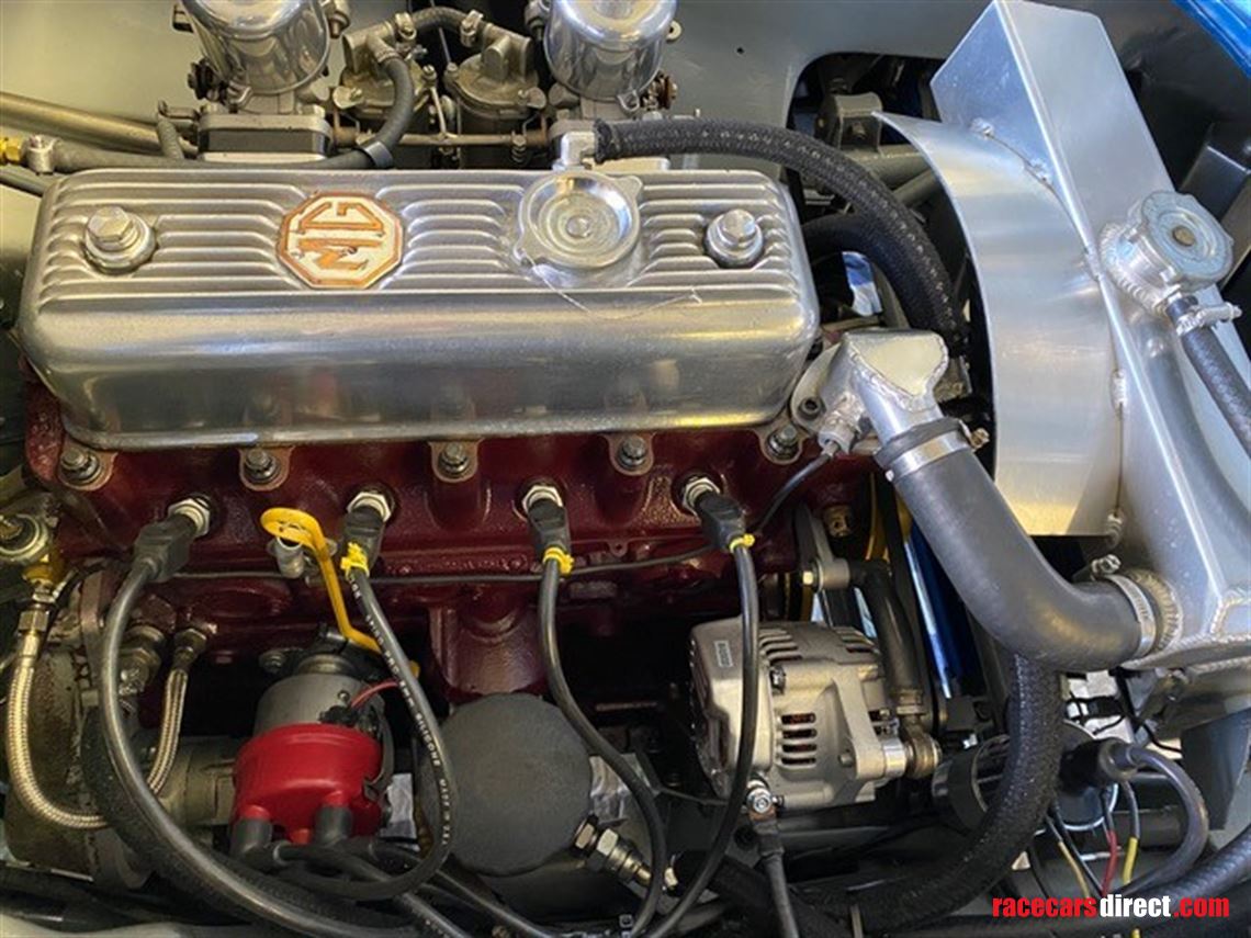 elva-courier-exceptional