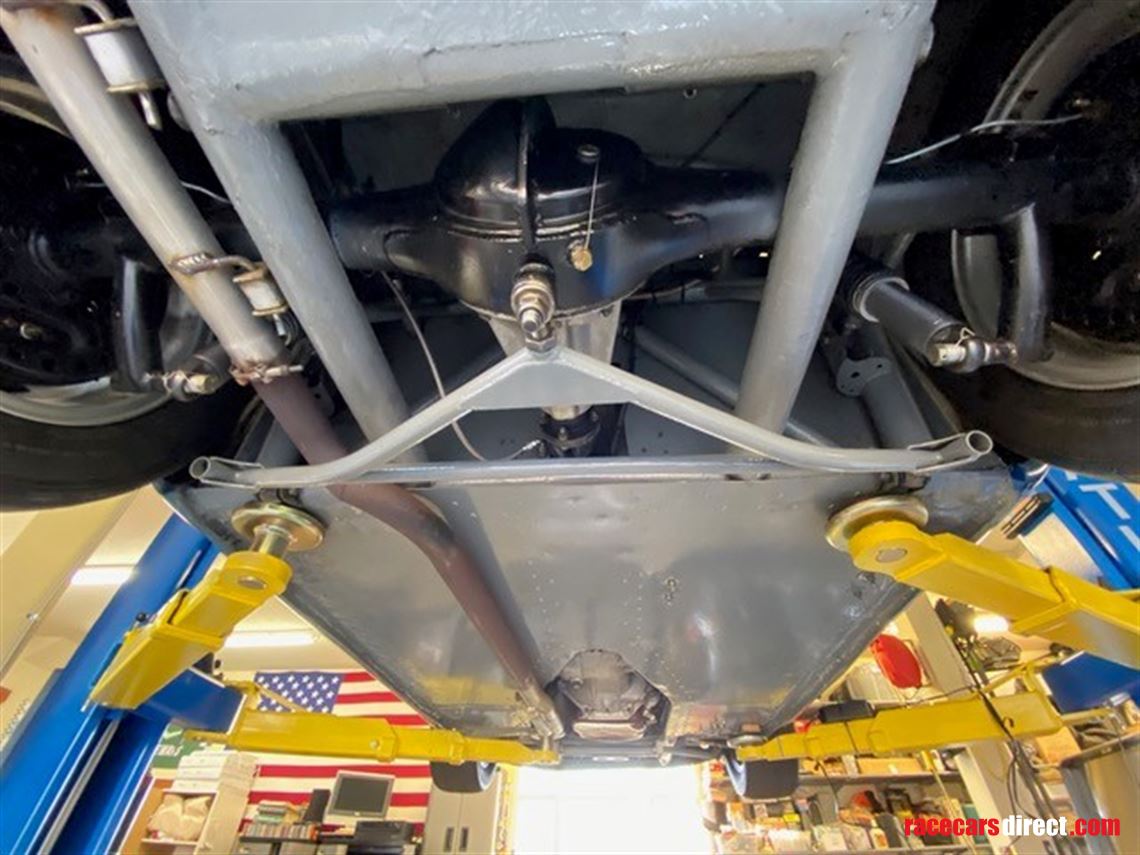 elva-courier-exceptional