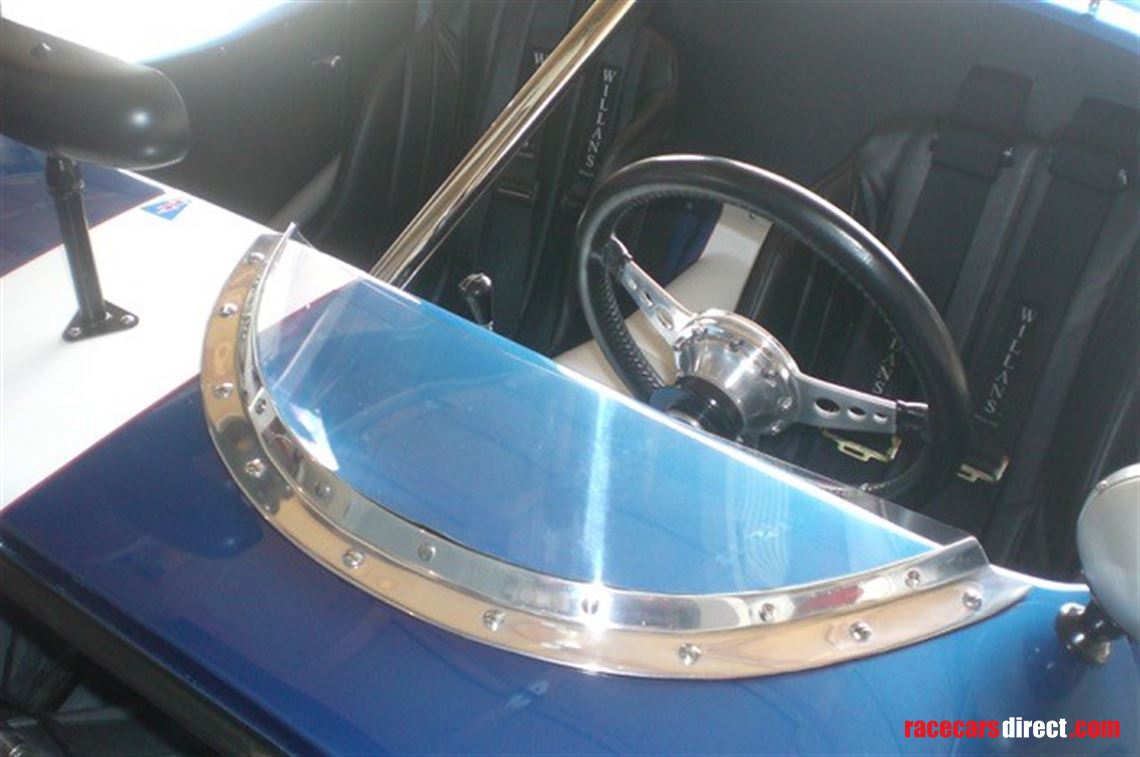 elva-courier-exceptional