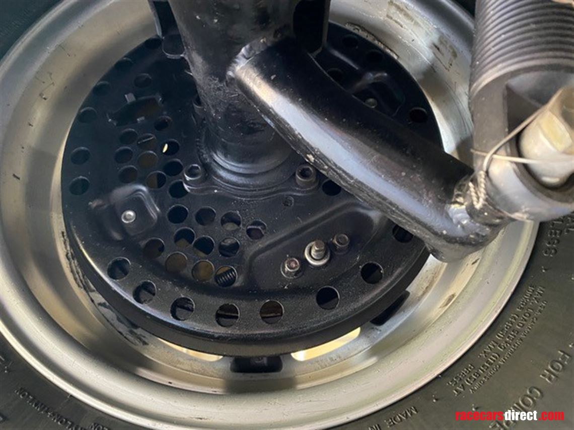 elva-courier-exceptional