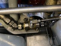 elva-courier-exceptional