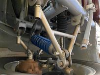 elva-courier-exceptional