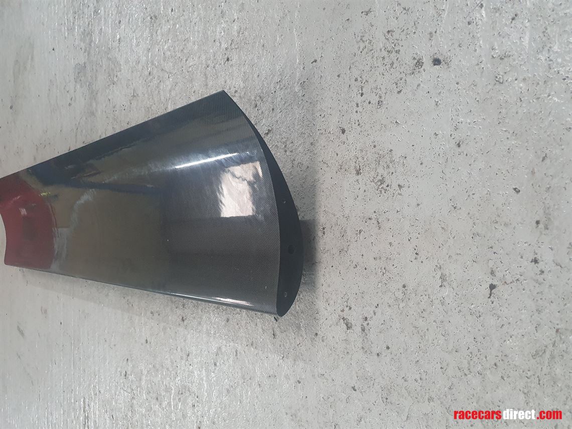 rear-wing---carbon-fibre