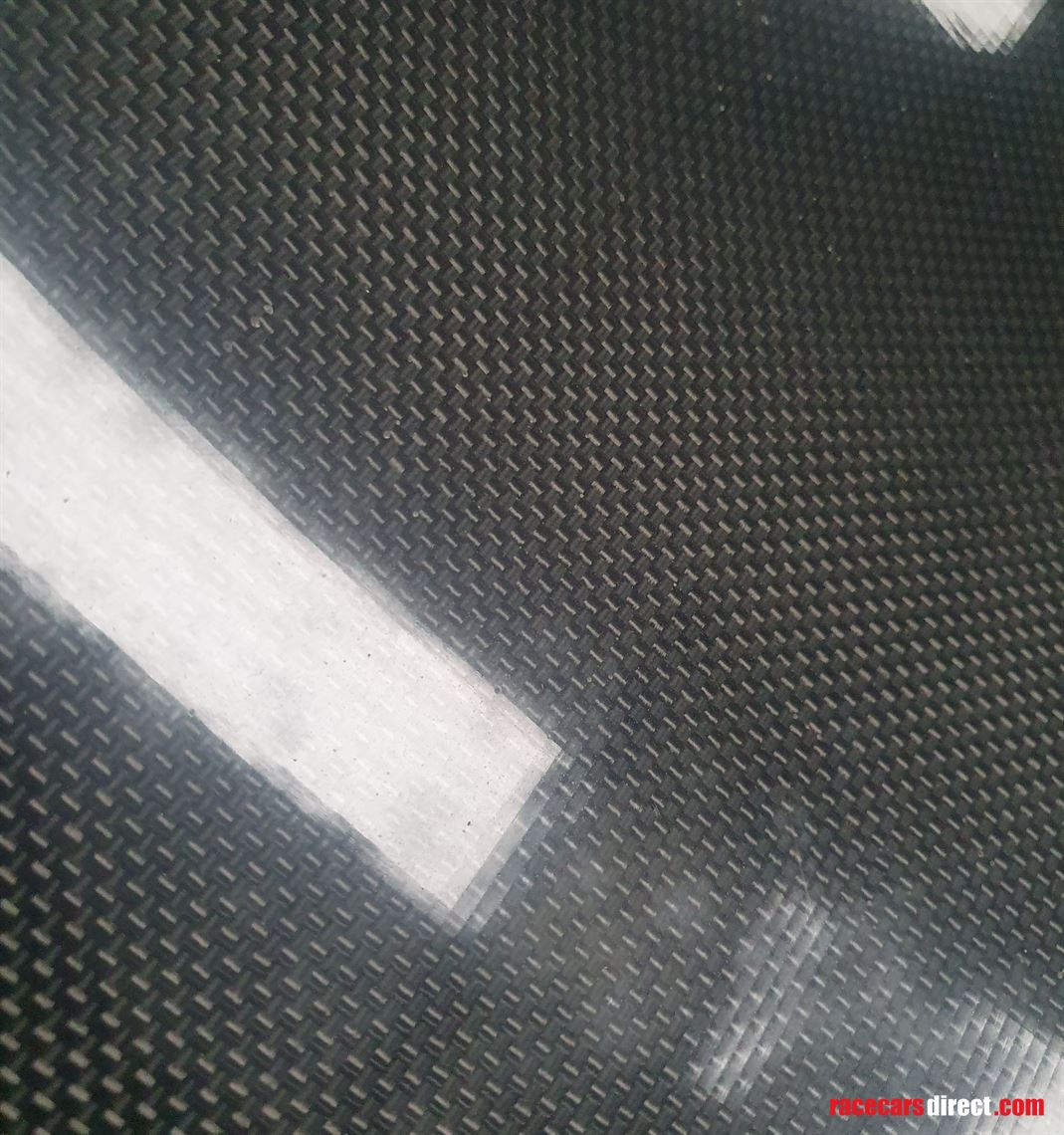 rear-wing---carbon-fibre