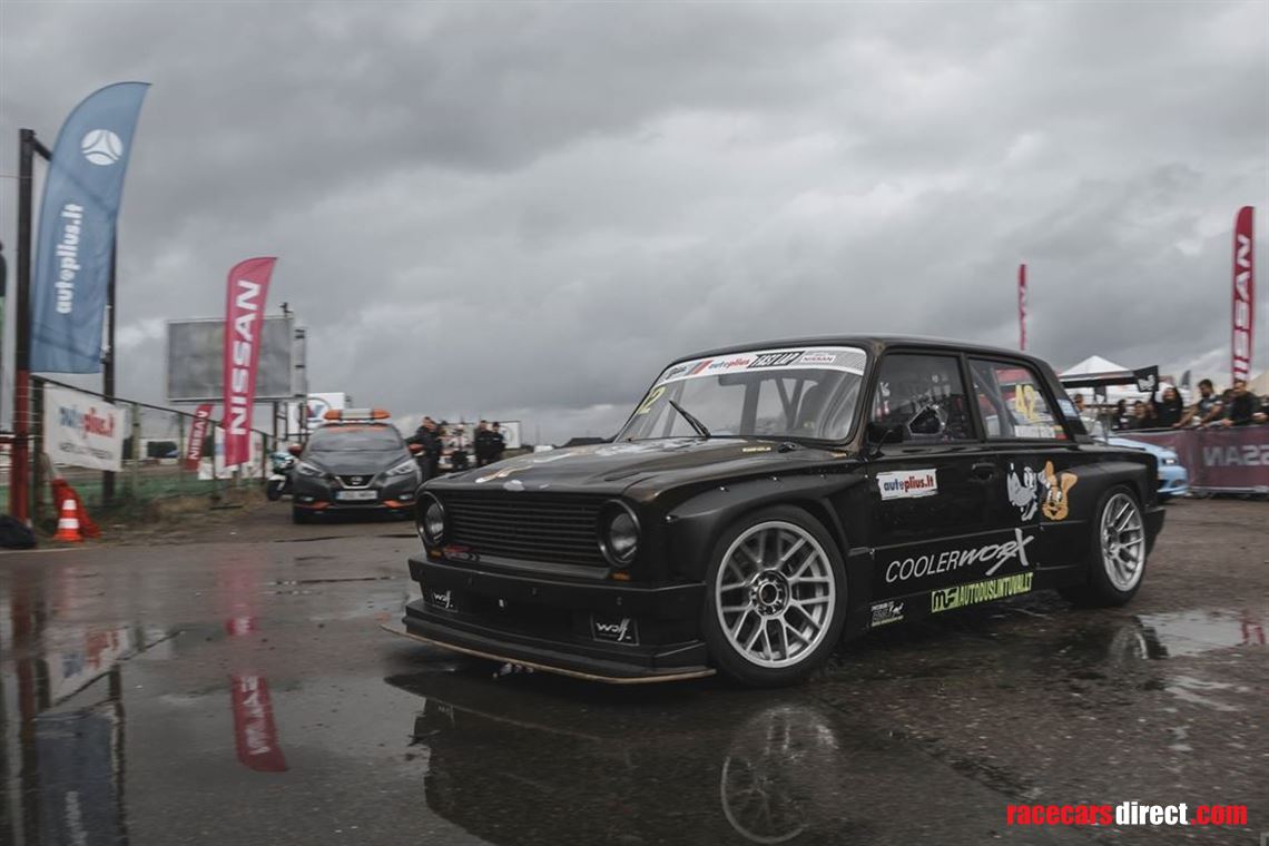 lada-2101-unique-car-with-lancia-integrale-en
