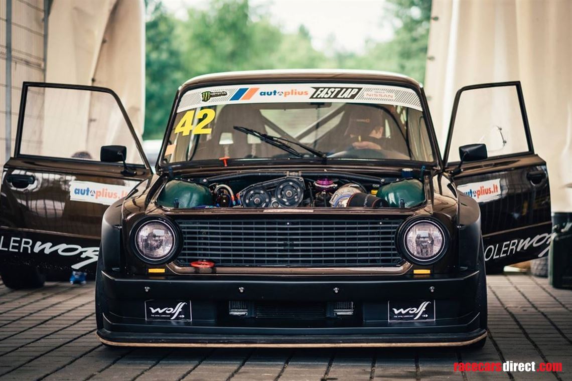 lada-2101-unique-car-with-lancia-integrale-en