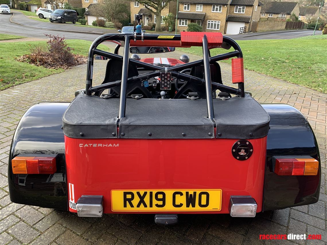 2019-caterham-16-roadsport