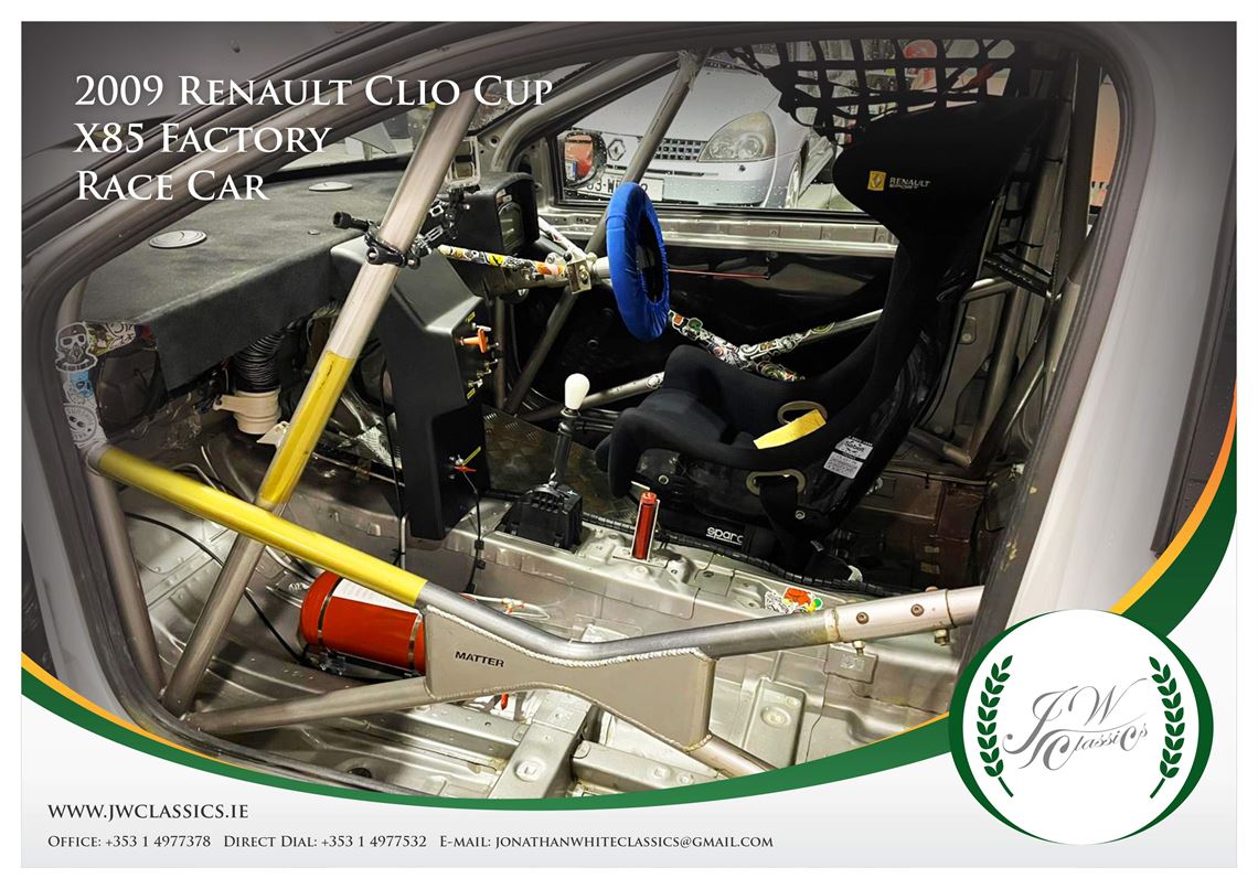 renault-clio-cup-race-car-x85-factory-2009